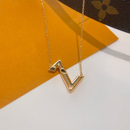 [Avelora]VOLTE UPSIDE DOWN NECKLACE
