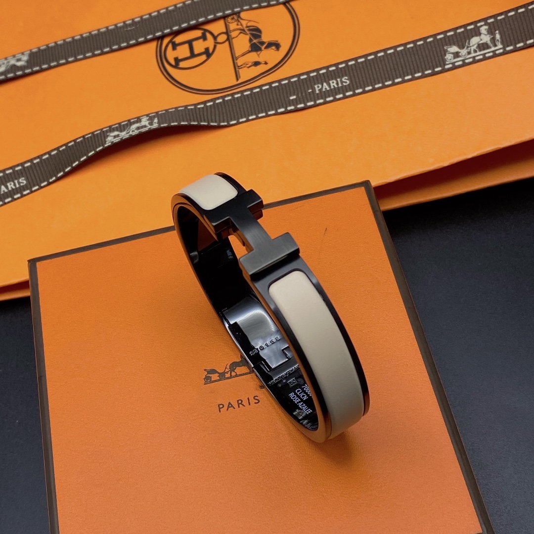 [Avelora Jewelry ]H BRACELET 12MM BLACK BEIGE CERAMIC
