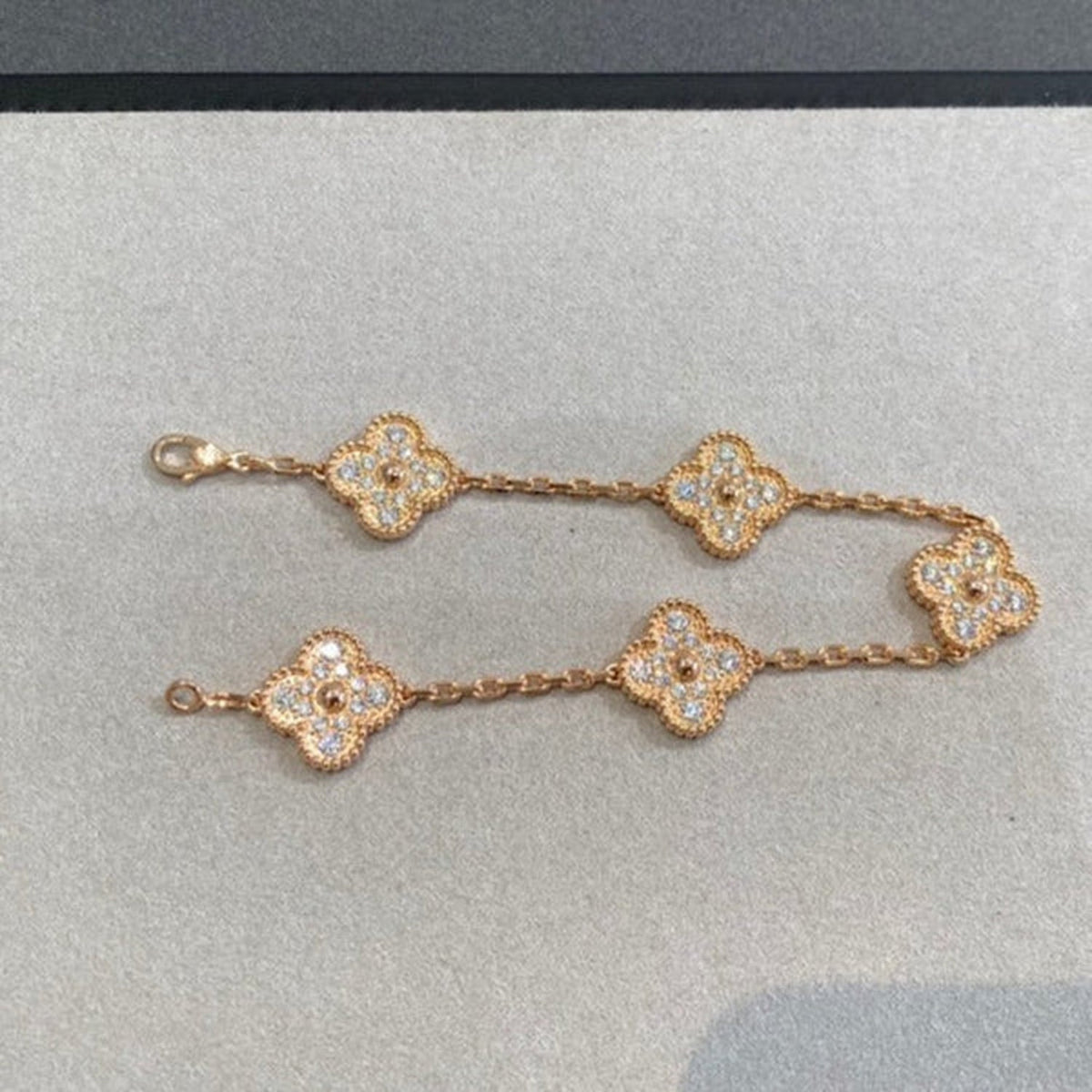 [Avelora Jewelry ] CLOVER 5 MOTIF FULL DIAMOND BRACELET COLLECTION