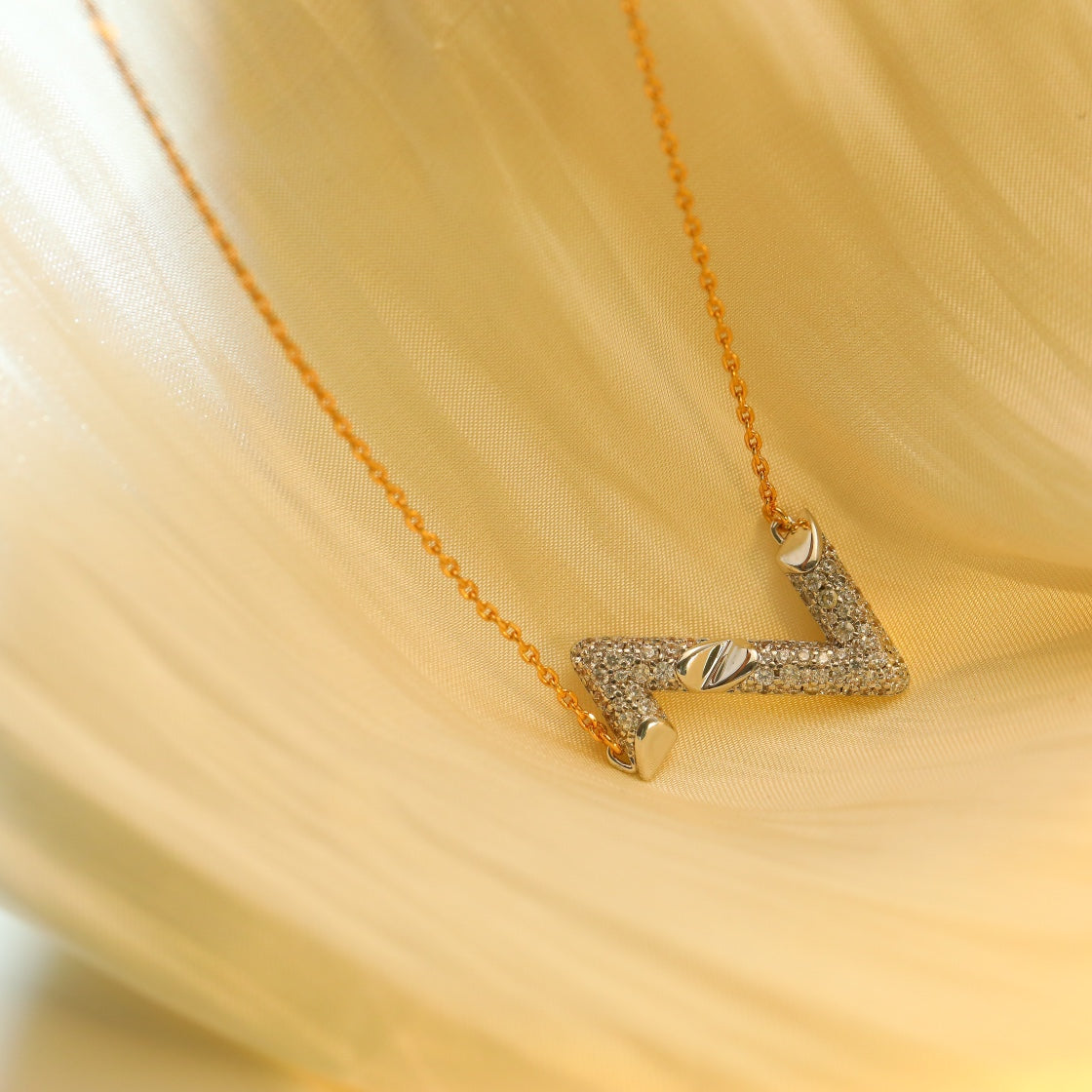 [Avelora]VOLT SILVER DIAMOND PEDANT NECKLACE