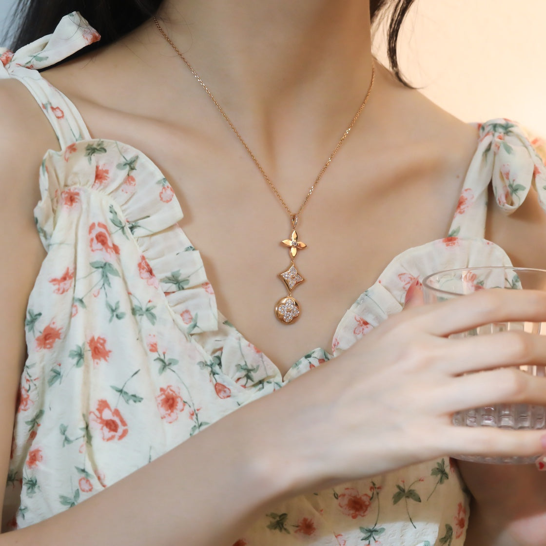 [Avelora]STAR AND SUN DIAMOND ROSE GOLD NECKLACE