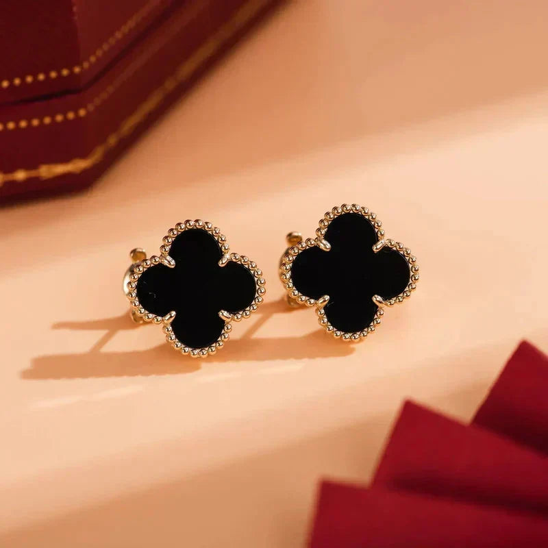 [Avelora Jewelry ]CLOVER MEDIUM 1 MOTIFS  ONYX STUD EARRINGS