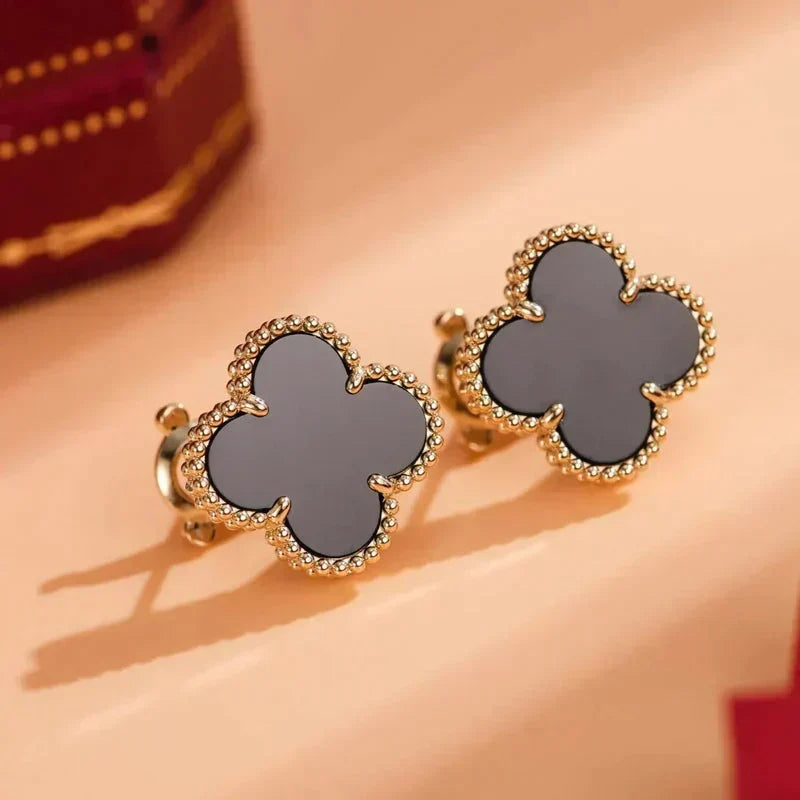 [Avelora Jewelry ]CLOVER MEDIUM 1 MOTIFS  ONYX STUD EARRINGS