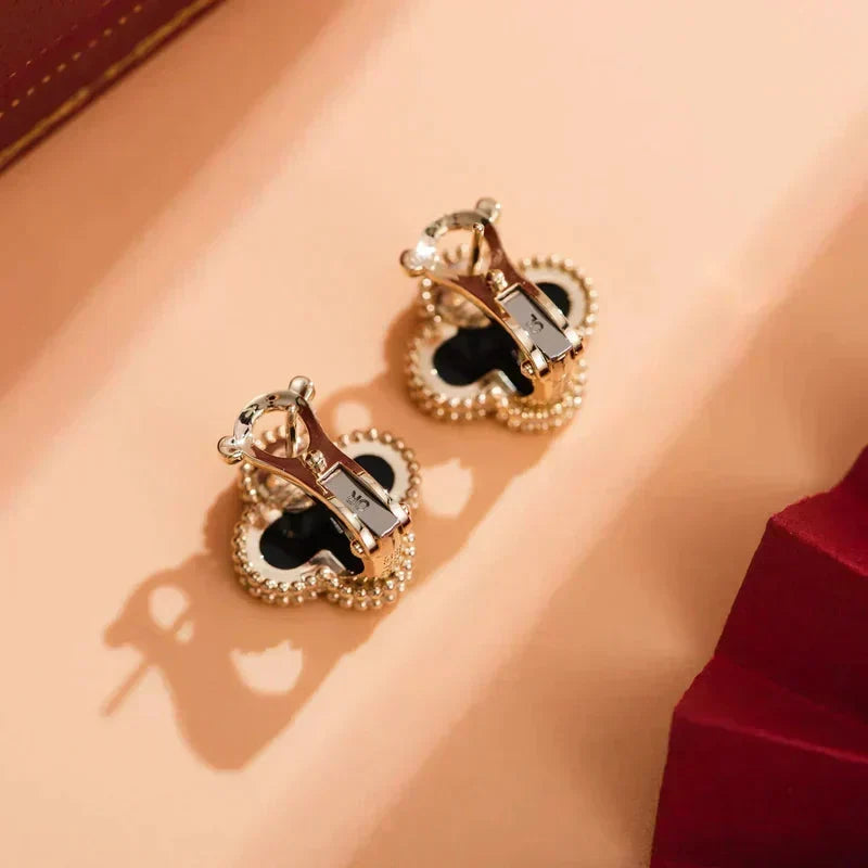 [Avelora Jewelry ]CLOVER MEDIUM 1 MOTIFS  ONYX STUD EARRINGS