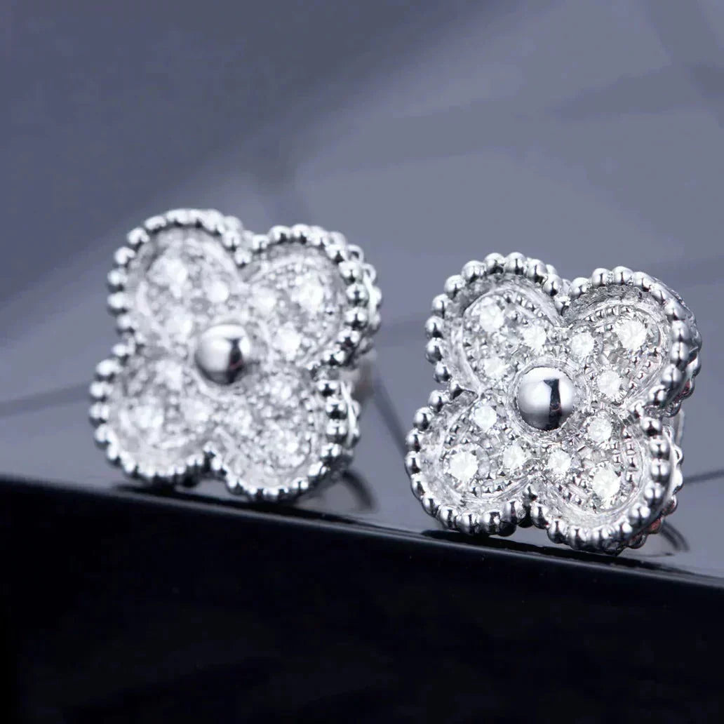 [Avelora Jewelry ]CLOVER 1 MOTIFS DIAMOND STUD EARRINGS SILVER