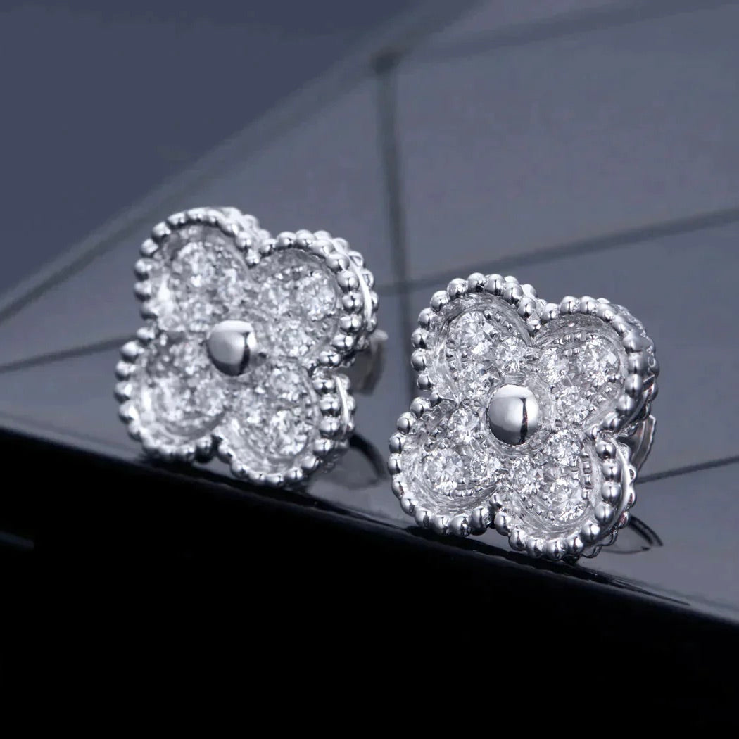 [Avelora Jewelry ]CLOVER 1 MOTIFS DIAMOND STUD EARRINGS SILVER