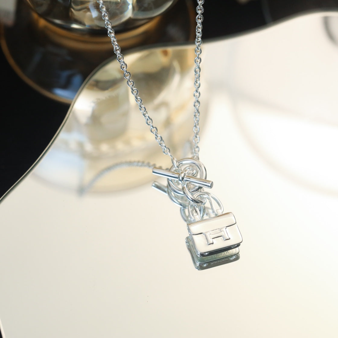 [Avelora Jewelry ]POP H PEDANT SILVER NECKLACE