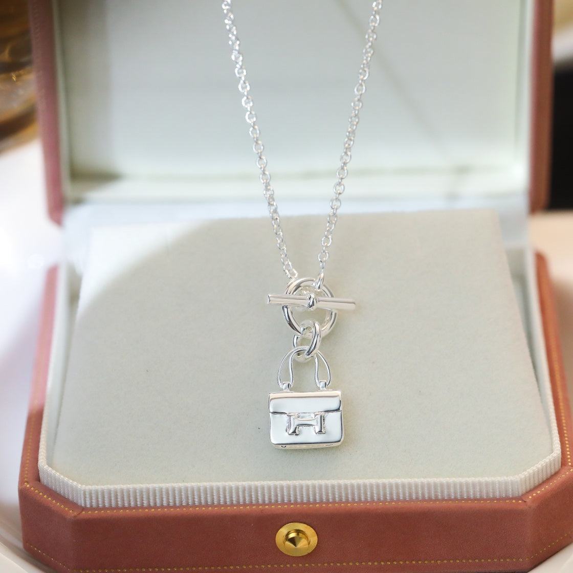 [Avelora Jewelry ]POP H PEDANT SILVER NECKLACE