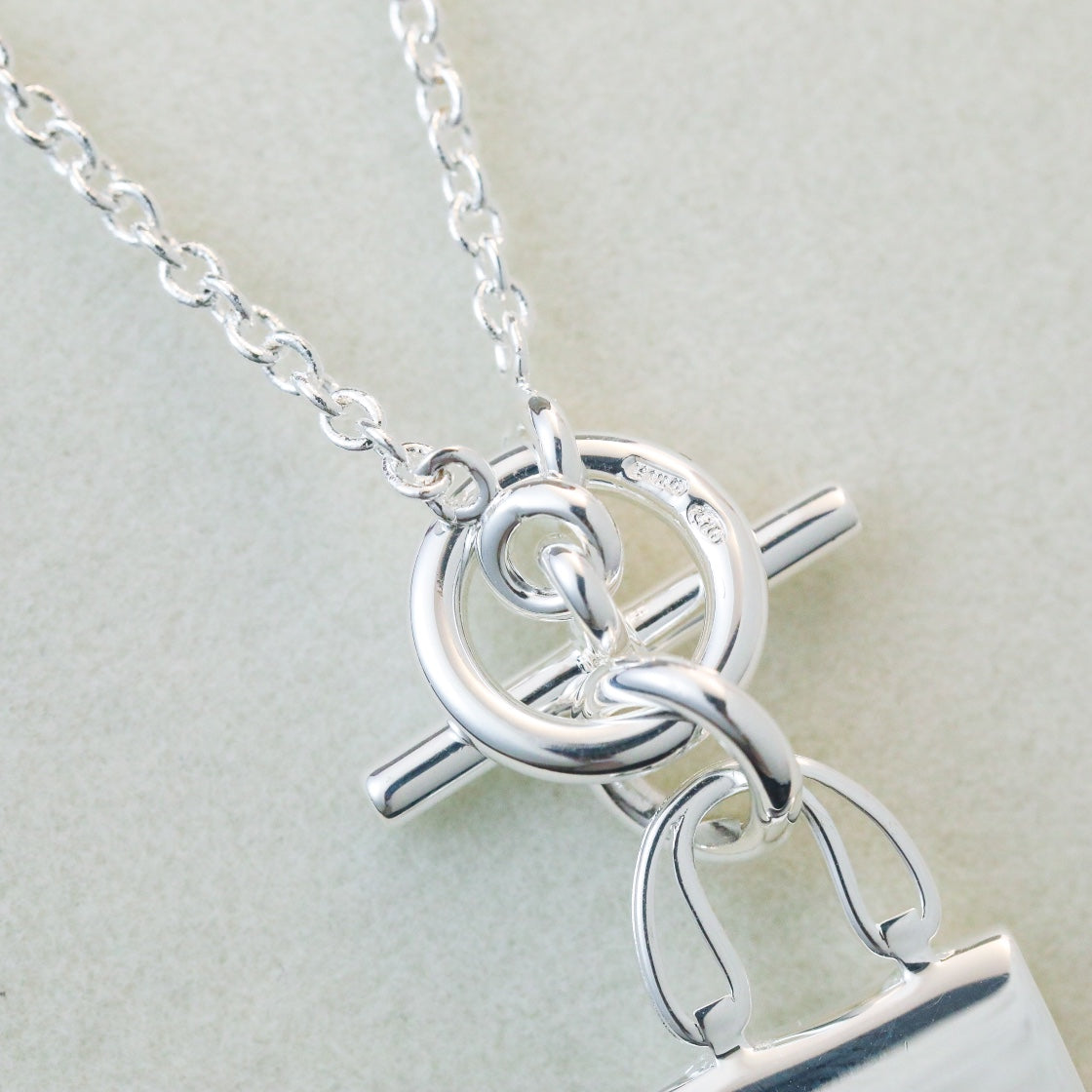 [Avelora Jewelry ]POP H PEDANT SILVER NECKLACE