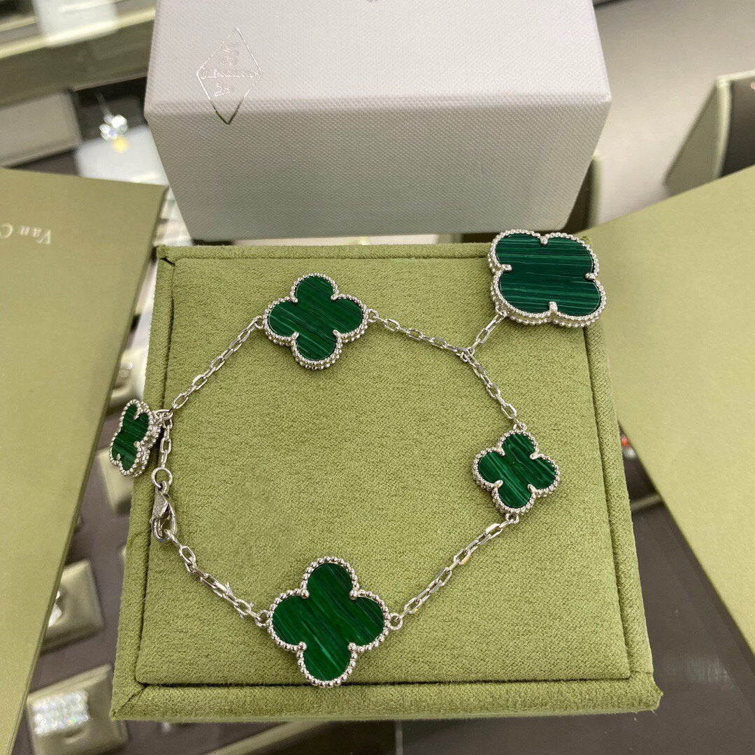 [Avelora Jewelry ]CLOVER 5 MOTIFS SIVLER MALACHITE BRACELET