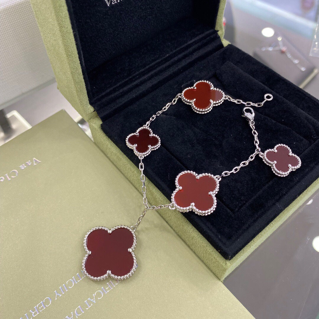 [Avelora Jewelry ]CLOVER 5 MOTIFS SIVLER CARNELIAN BRACELET
