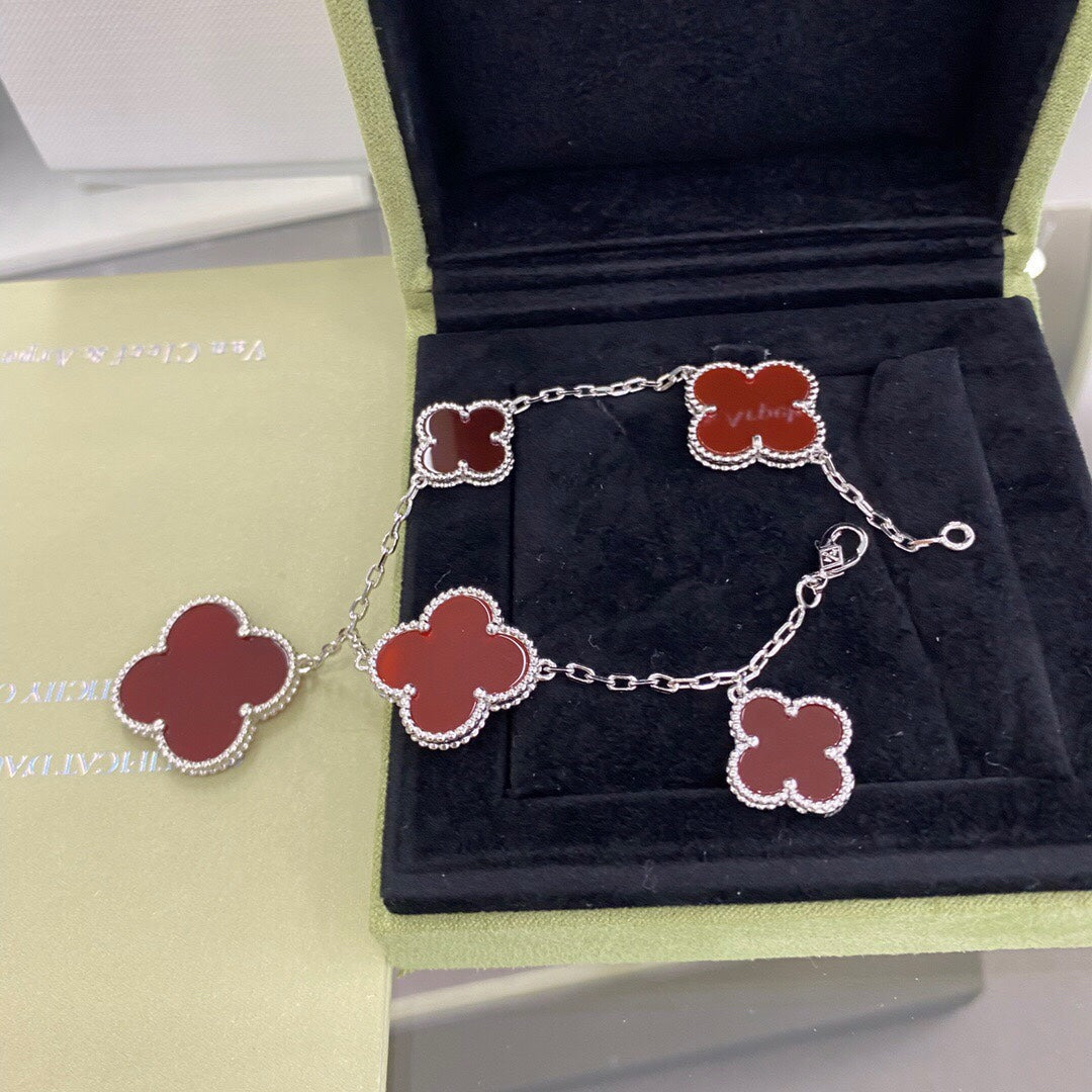 [Avelora Jewelry ]CLOVER 5 MOTIFS SIVLER CARNELIAN BRACELET