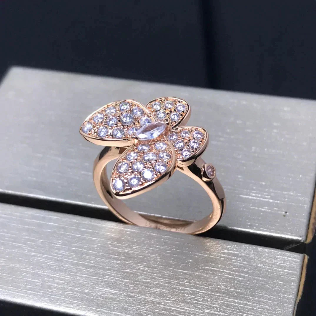 [Avelora Jewelry ]BUTTERFLY PINK GOLD DIAMOND RING