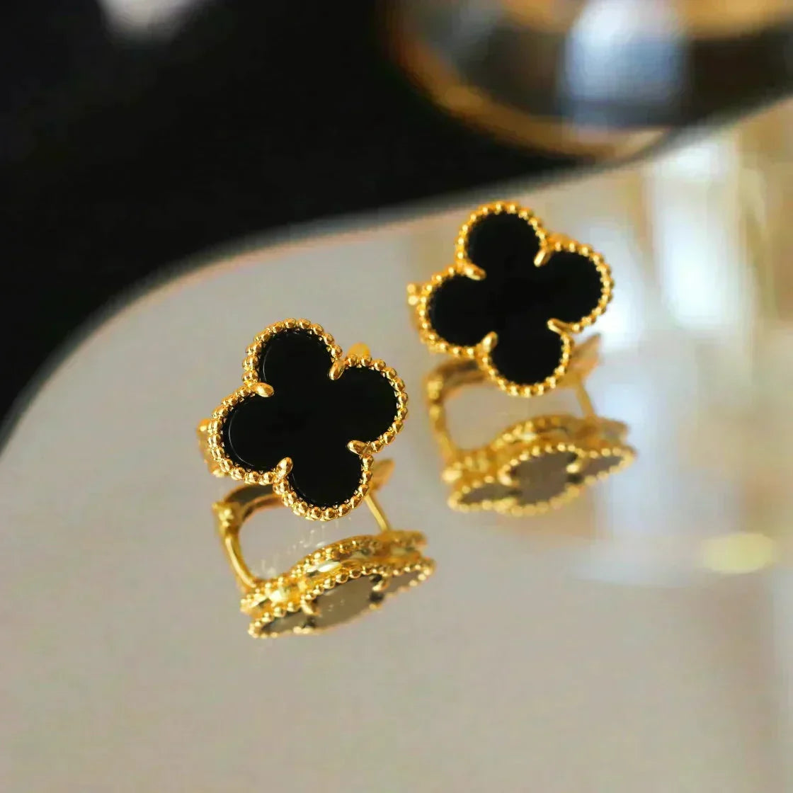 [Avelora Jewelry ]CLOVER MEDIUM 1 MOTIFS  ONYX STUD EARRINGS