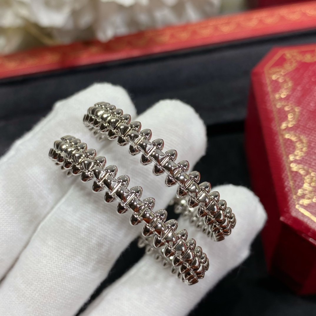 [Avelora Jewelry ]CLASH LARGE HOOP EARRINGS
