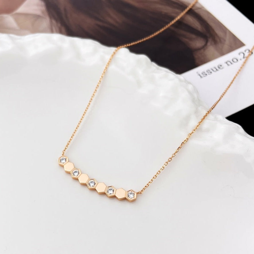 [Avelora Jewelry ]BEE MY LOVE DIAMOND NECKLACE
