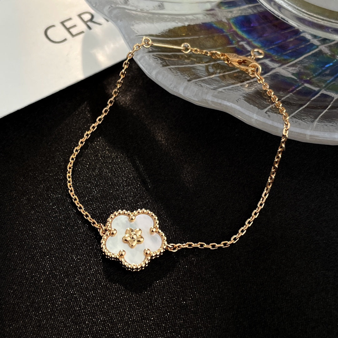 [Avelora Jewelry ]LUCKY SPRING ROSE GOLD MOP BRACELET