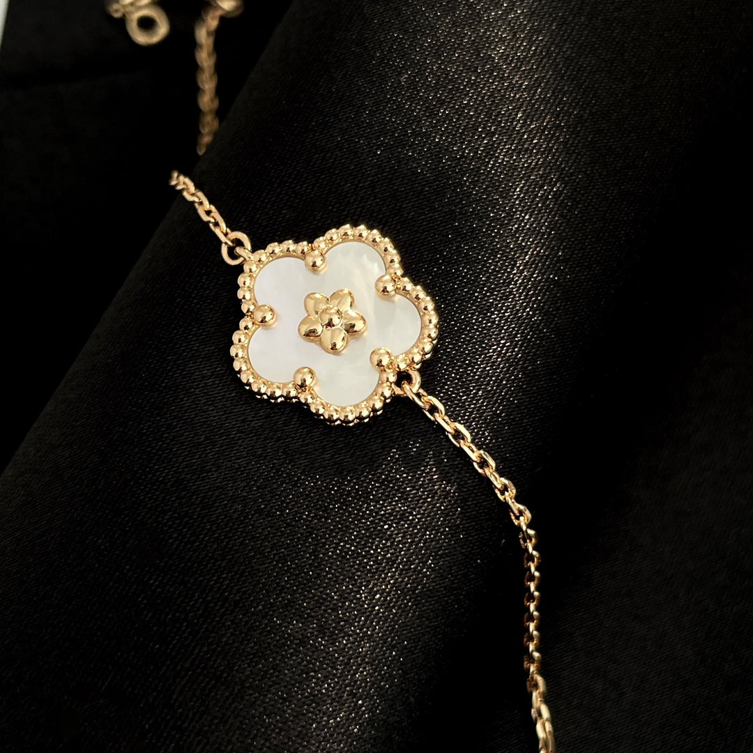 [Avelora Jewelry ]LUCKY SPRING ROSE GOLD MOP BRACELET