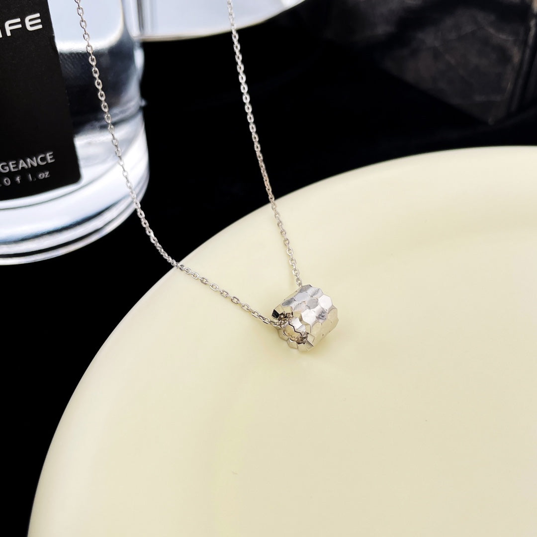 [Avelora]BEE MINI PEDANT DIAMOND NECKLACE