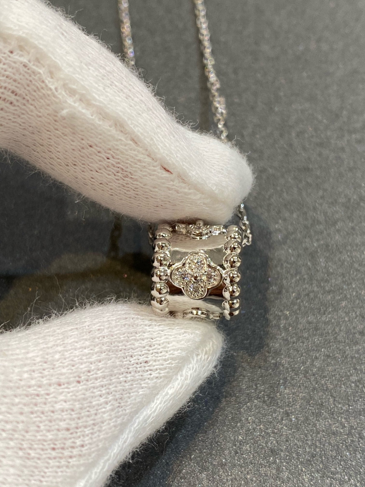 [Avelora Jewelry ]PERLEE PEDANT SIVLER DIAMOND NECKLACE