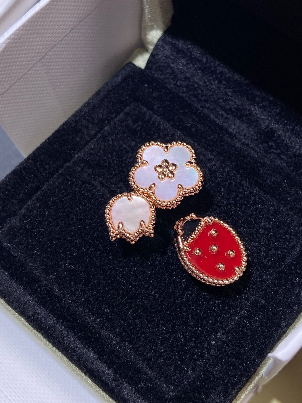 [Avelora Jewelry ]LUCKY 3 MOTIF ROSE GOLD RING