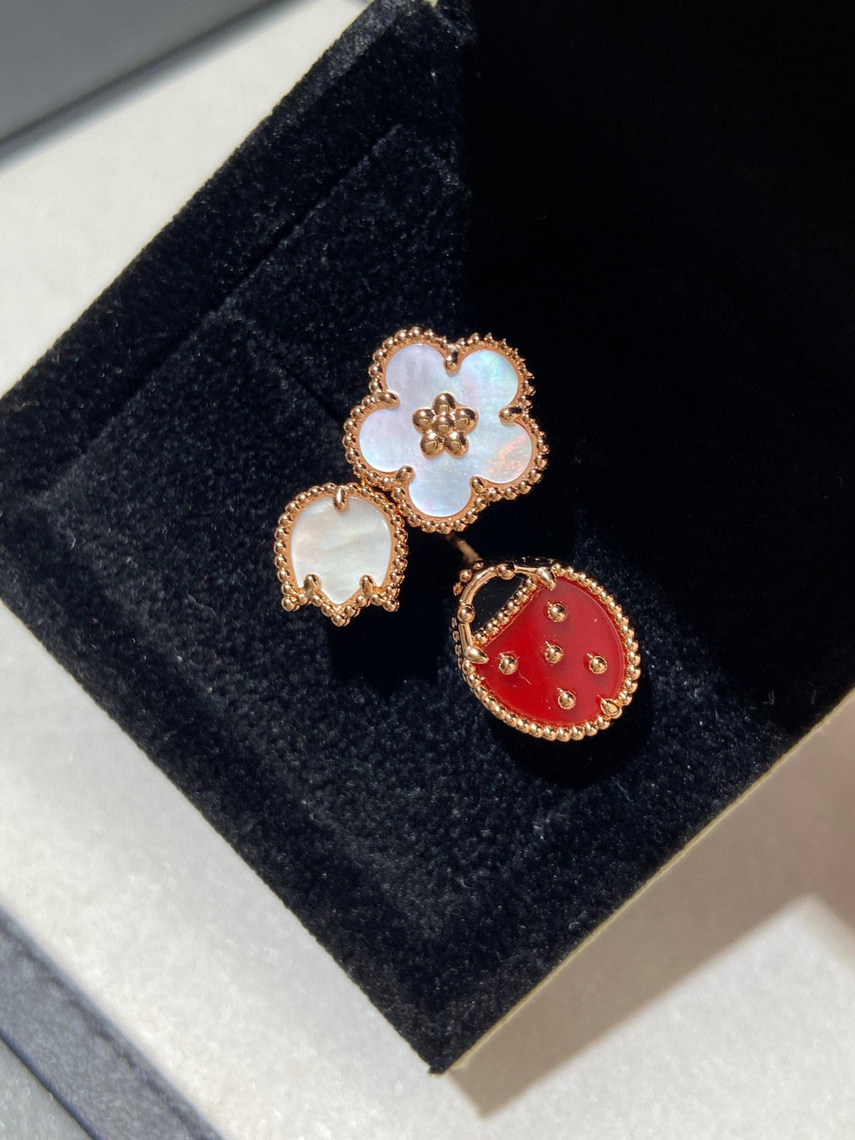 [Avelora Jewelry ]LUCKY 3 MOTIF ROSE GOLD RING