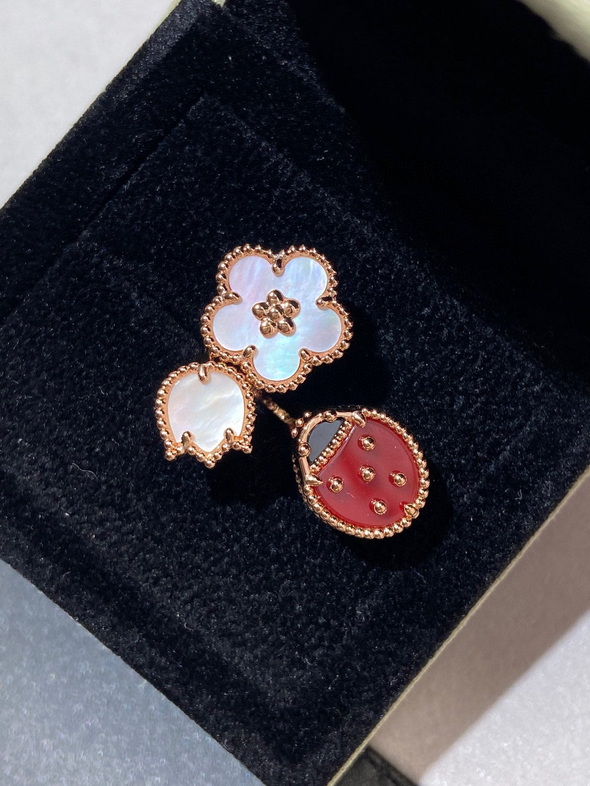 [Avelora Jewelry ]LUCKY 3 MOTIF ROSE GOLD RING