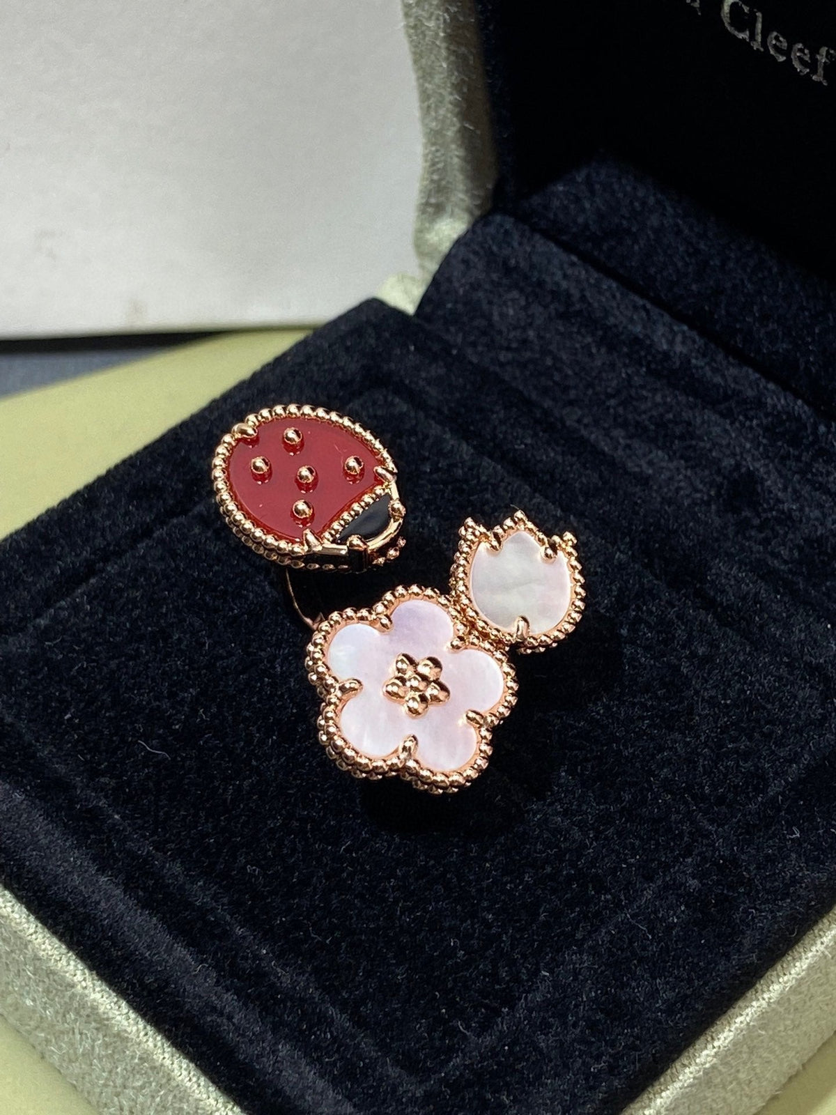 [Avelora Jewelry ]LUCKY 3 MOTIF ROSE GOLD RING