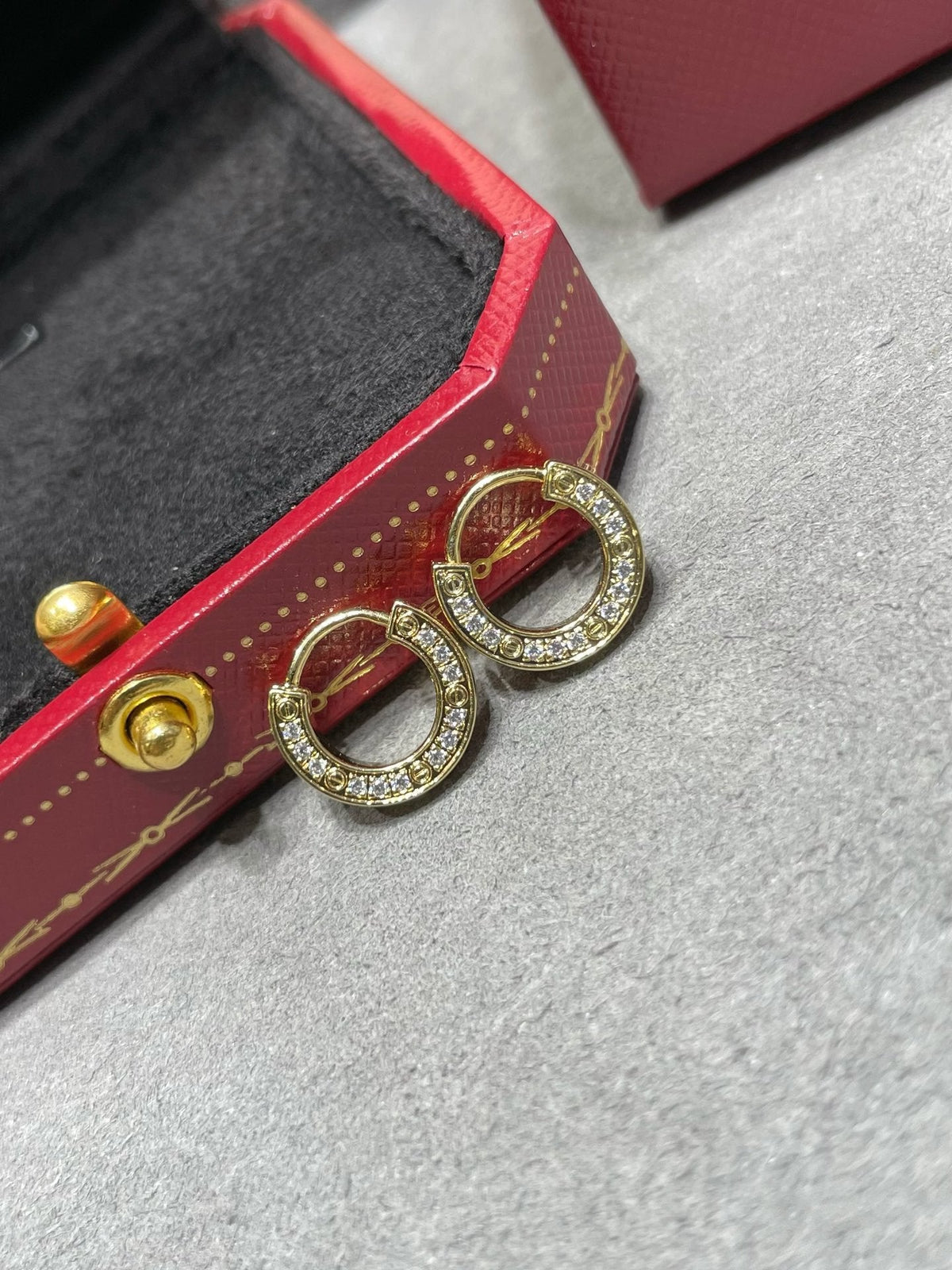 [Avelora Jewelry ]LOVE DIAMOND EARRINGS