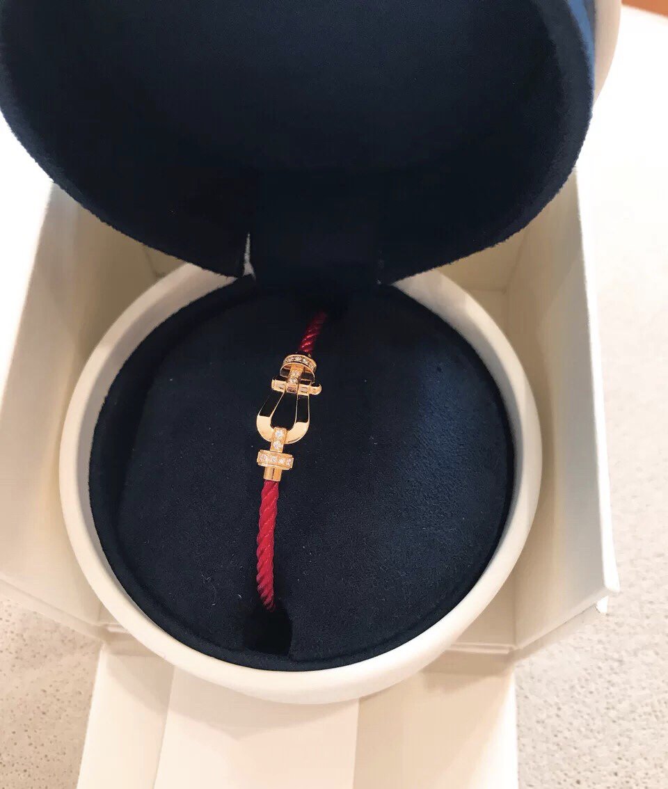 [Avelora Jewelry ]FORCE 10 HALF DIAMOND PINK GOLD RED CORDERI LARGE AND MEDIUM MODEL