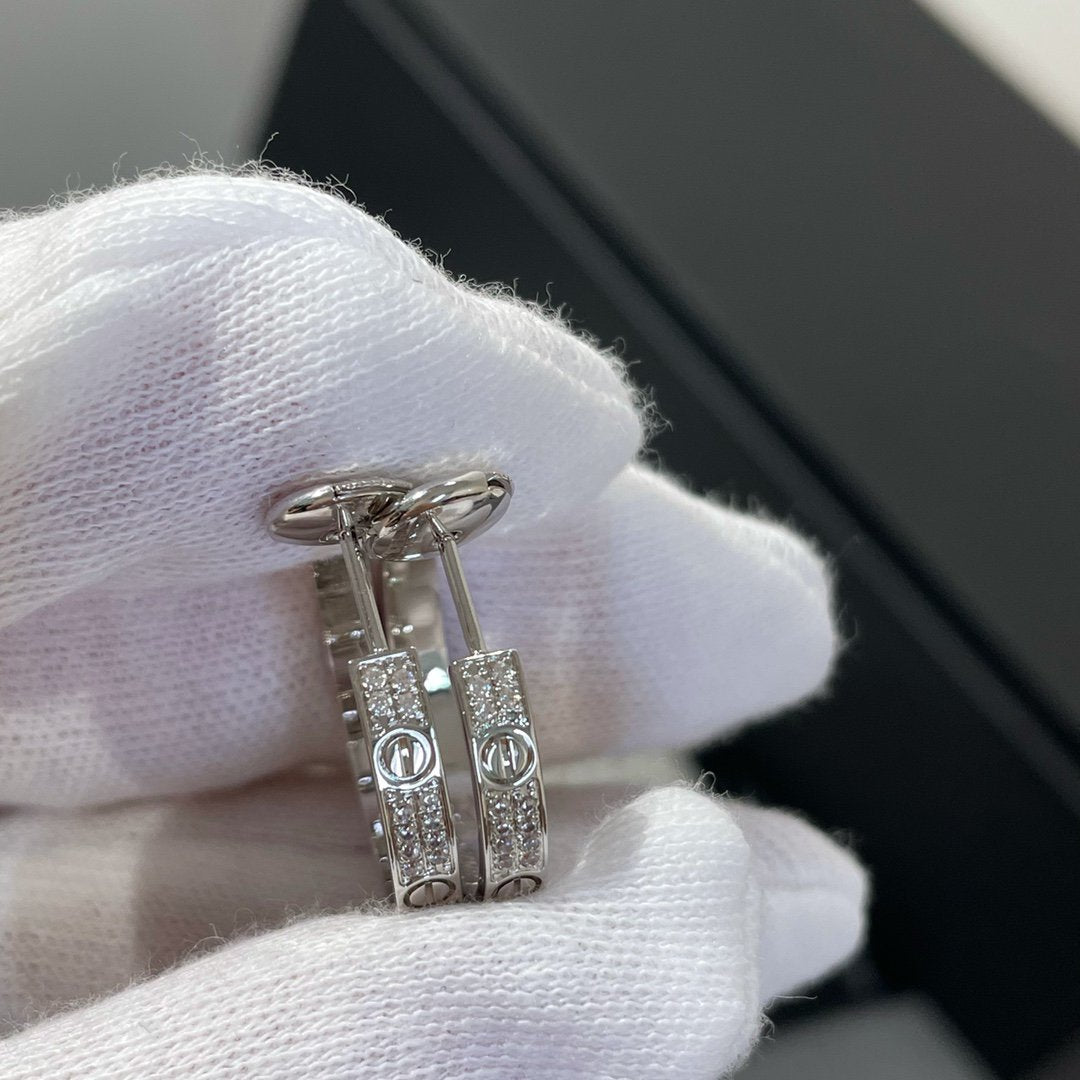 [Avelora Jewelry ]LOVE DIAMOND SILVER HOOP EARRINGS