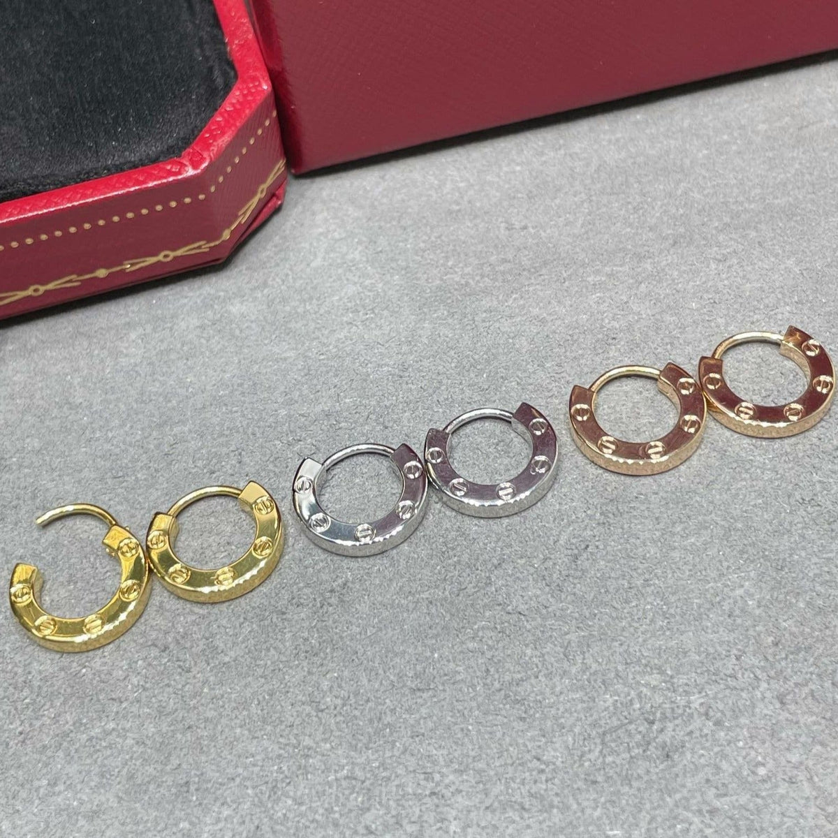 [Avelora Jewelry ]LOVE MINI EARRINGS