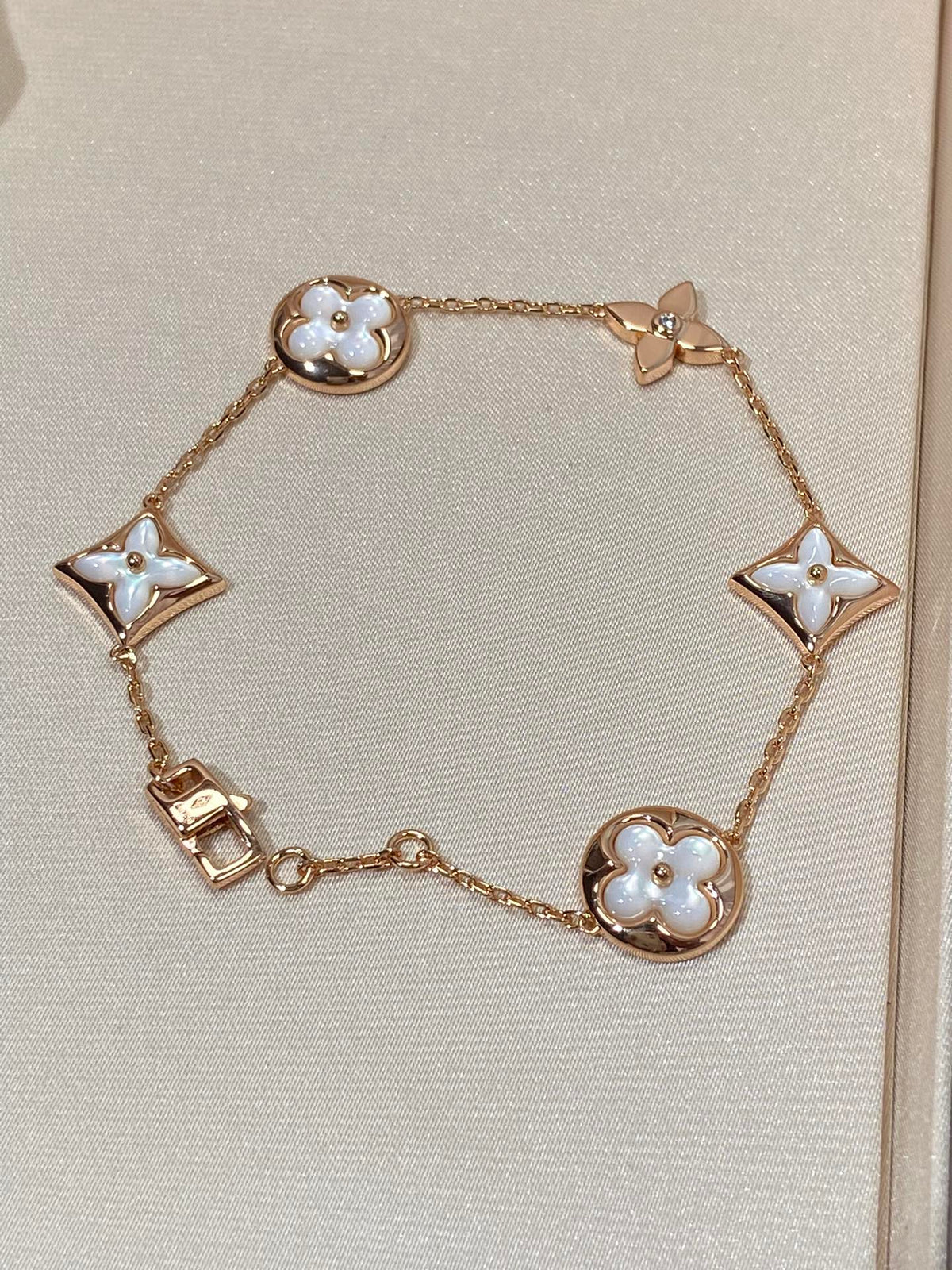 [Avelora Jewelry ]STAR AND SUN 5 MOTIF MOP PINK GOLD BRACELET