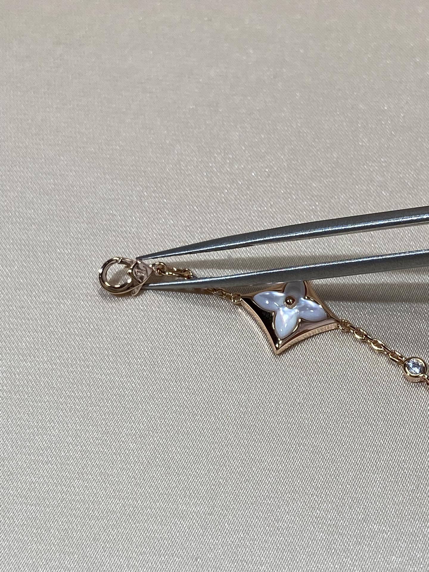 [Avelora]STAR 4 MOTIF MOP DIAMOND ROSE GOLD BRACELET