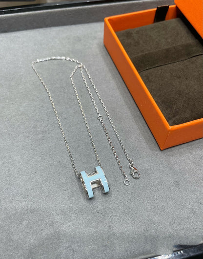 [Avelora]POP H SKY BLUE NECKLACE