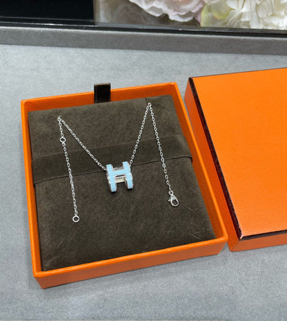 [Avelora]POP H SKY BLUE NECKLACE