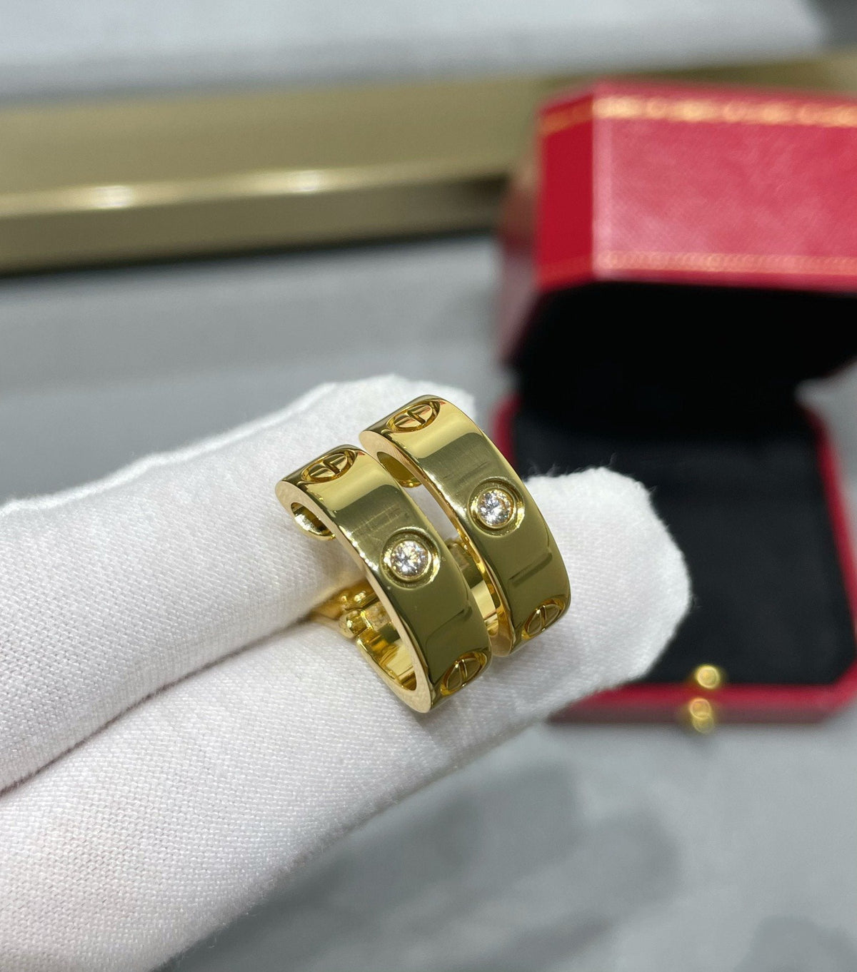 [Avelora Jewelry ]LOVE 5.5MM 1 DIAMOND EARRINGS