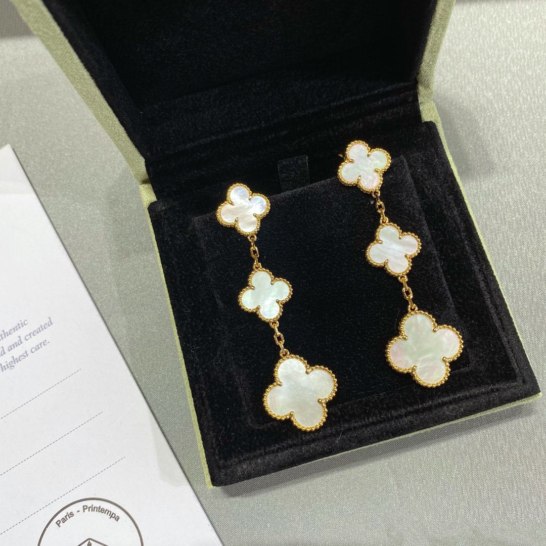 [Avelora Jewelry ]CLOVER MOP 3 MOTIFS GOLD EARRINGS