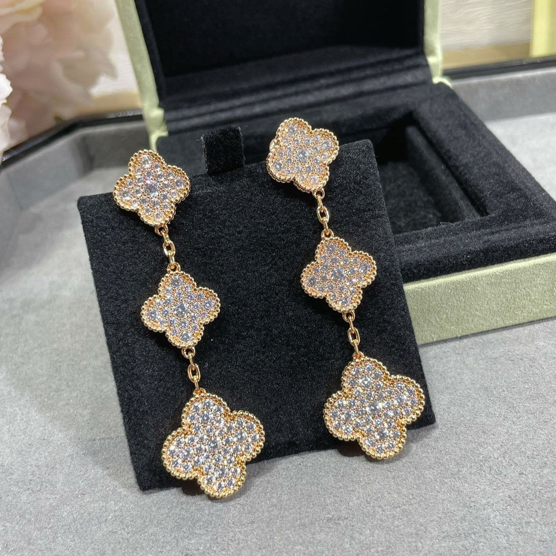 [Avelora Jewelry ]CLOVER 3 MOTIFS DIAMOND PAVED ROSE GOLD EARRINGS