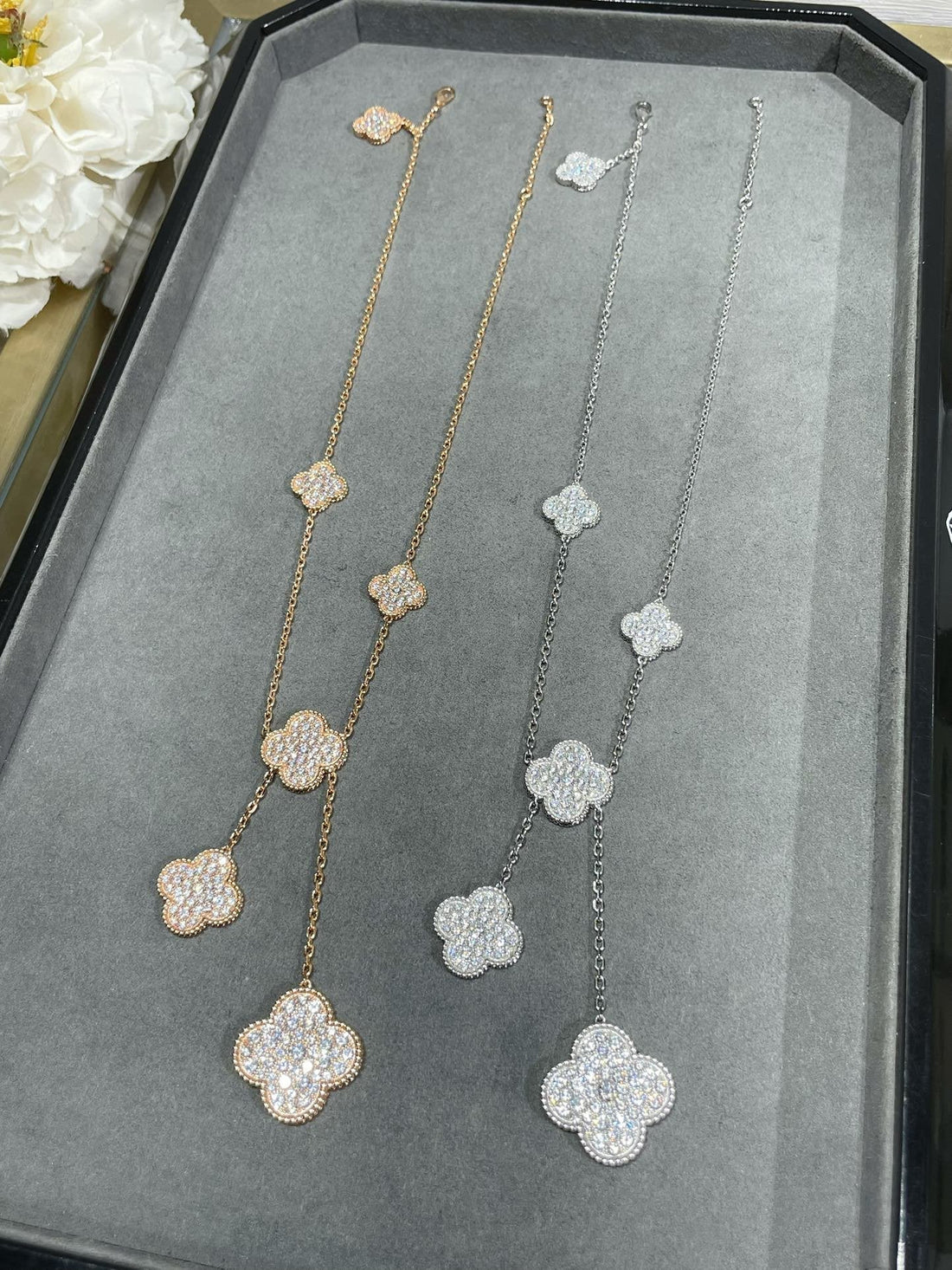 [Avelora Jewelry ]CLOVER 6 MOTIF DIAMOND PAVED NECKLACE