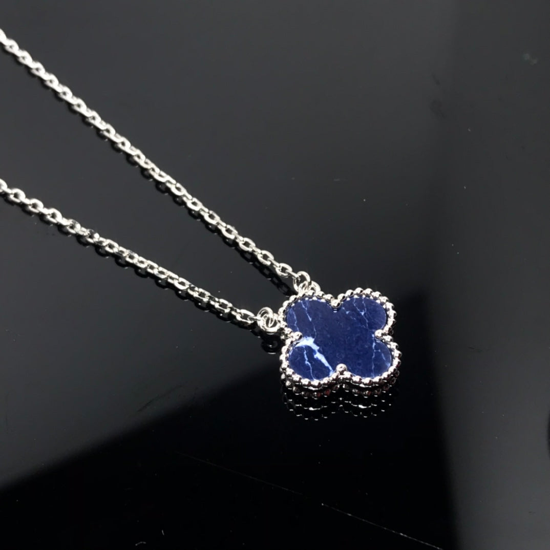 [Avelora Jewelry ]CLOVER PIETERSITE SILVER LONG NECKLACE