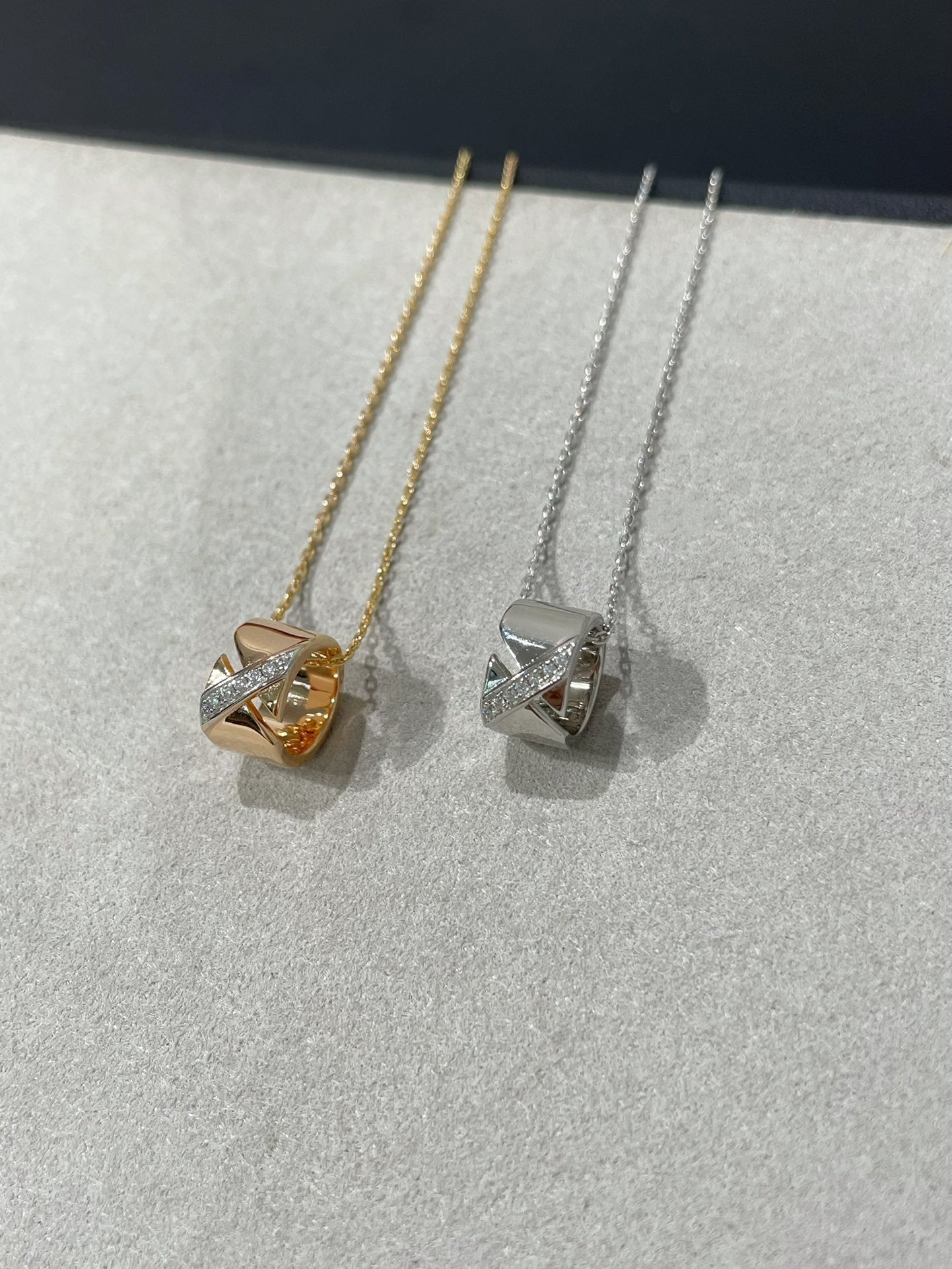 [Avelora]LIENS EVIDENCE DIAMOND NECKLACE