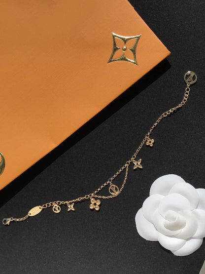 [Avelora]BLOOMING ROSE GOLD MOP BRACELET