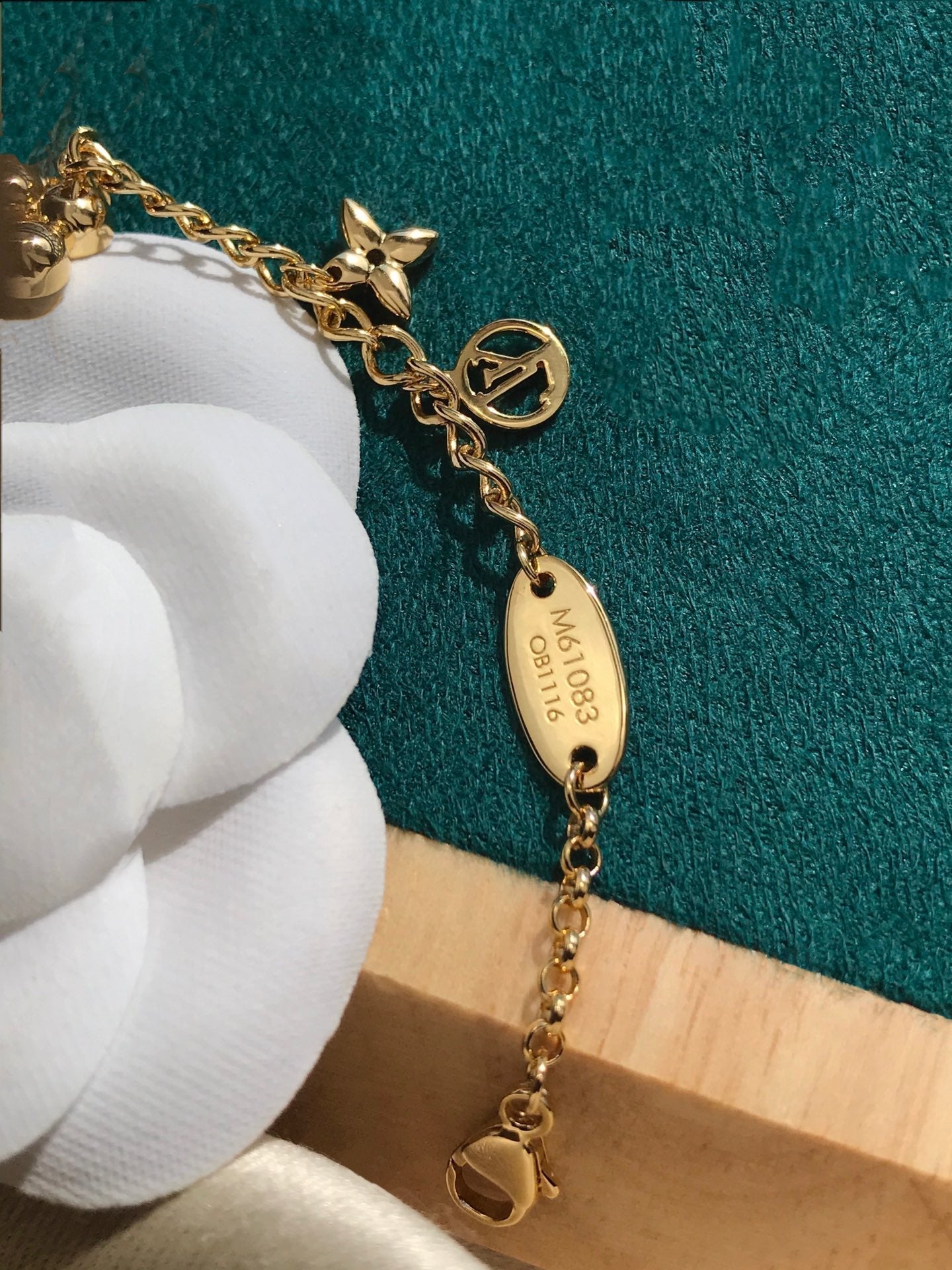 [Avelora]BLOOMING ROSE GOLD MOP BRACELET