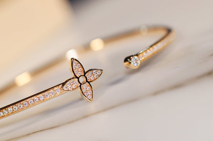 [Avelora]IDYLLE GOLD OPEN BRACELET DIAMOND PAVED