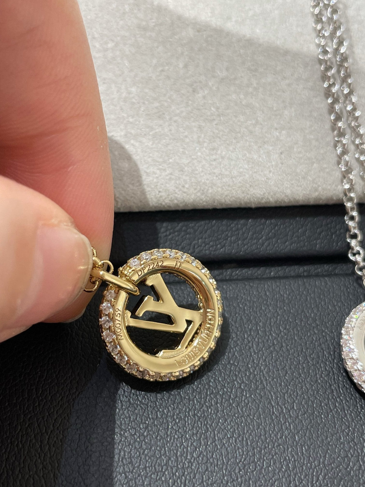 [Avelora Jewelry ]BY NIGHT DIAMOND PAVED NECKLACE