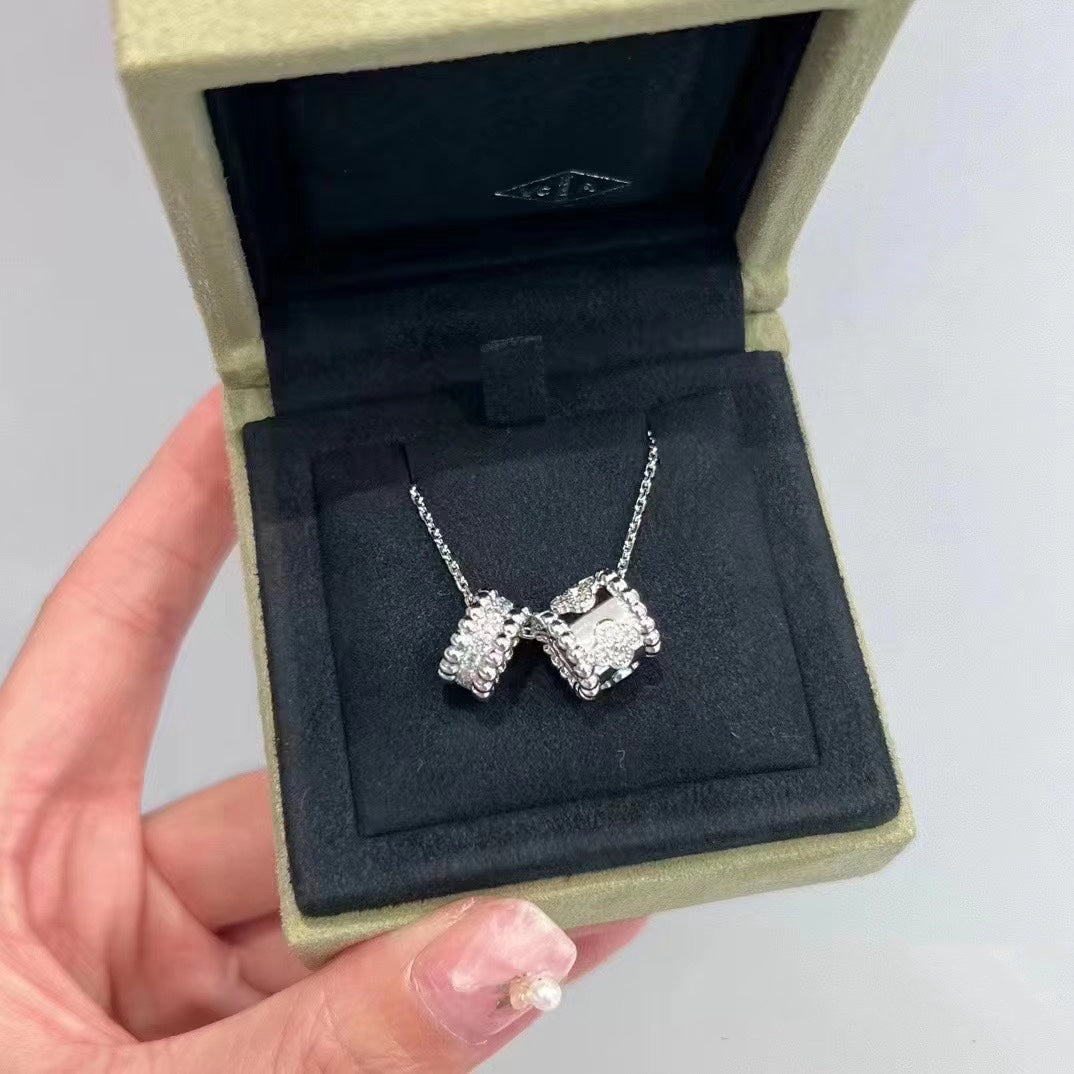 [Avelora Jewelry ]PERLEE DOUBLE PENDANT SILVER DIAMOND NECKLACE