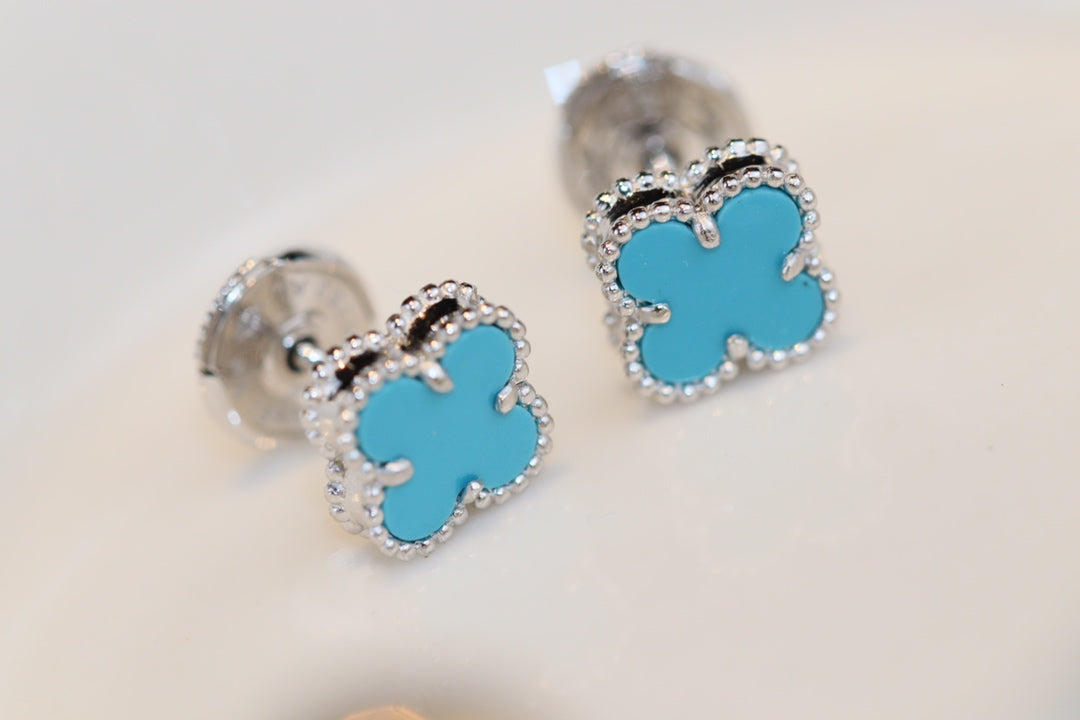 [Avelora Jewelry ]CLOVER MINI TURQUOISE SILVER STUD EARRINGS