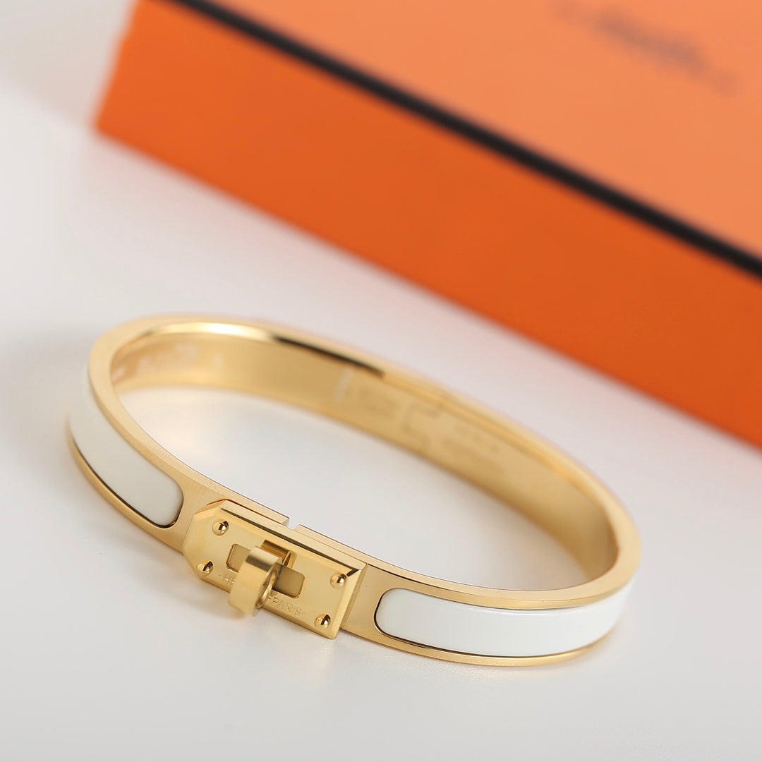 [Avelora]HM KELLY WHITE BRACELET