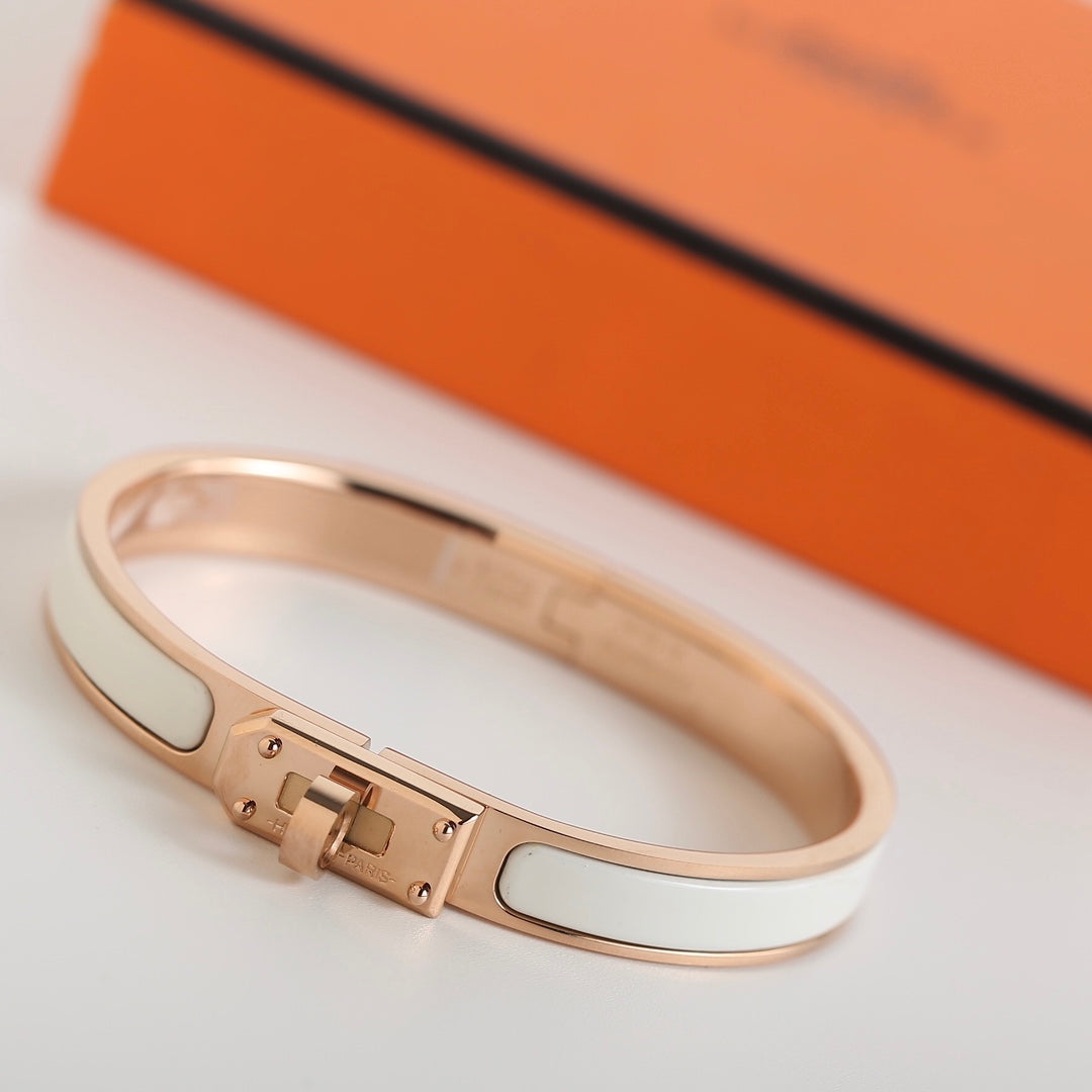 [Avelora]HM KELLY WHITE BRACELET